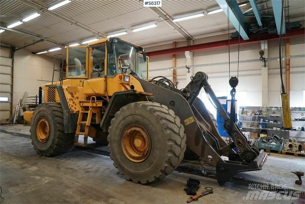 Volvo L220E 輪胎式裝載機