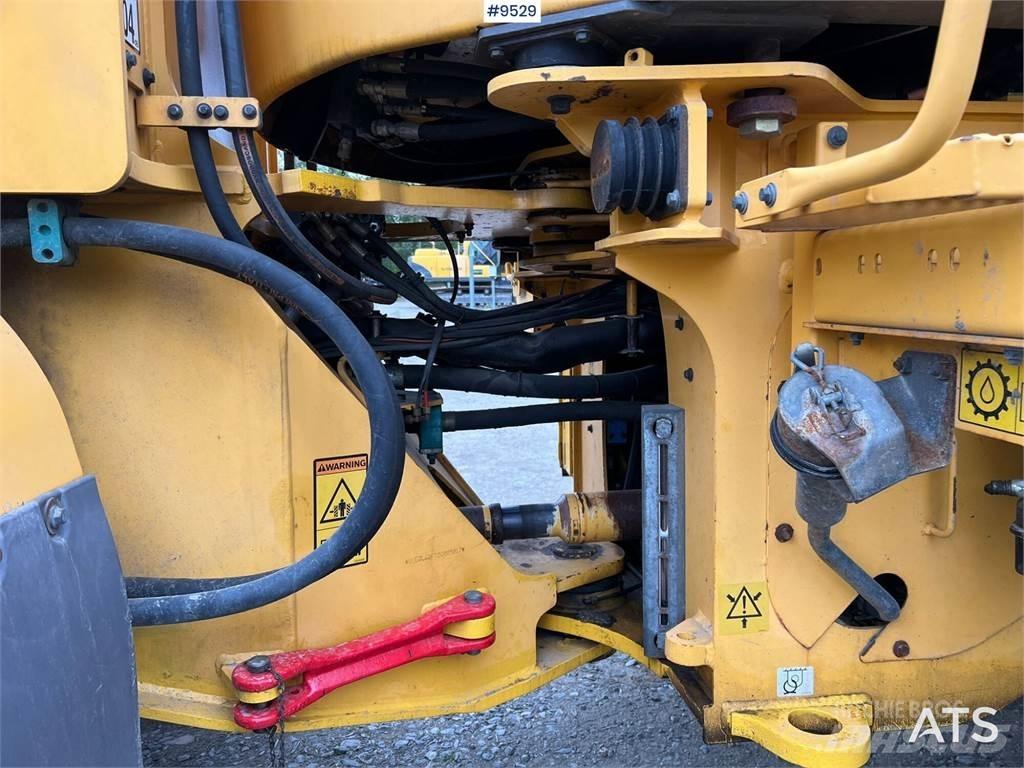 Volvo L60F 輪胎式裝載機