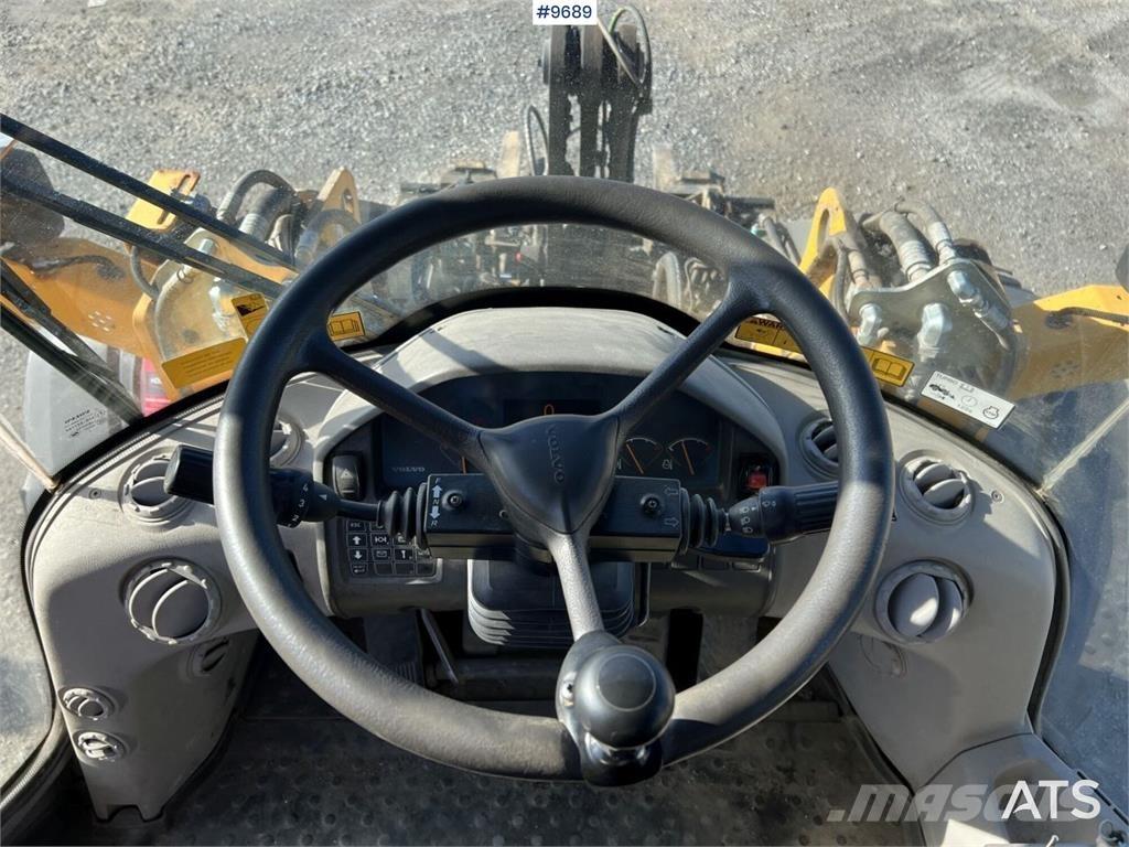 Volvo L60G 輪胎式裝載機