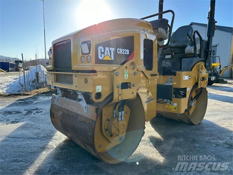 CAT cb22b 夯實機(夯土機)