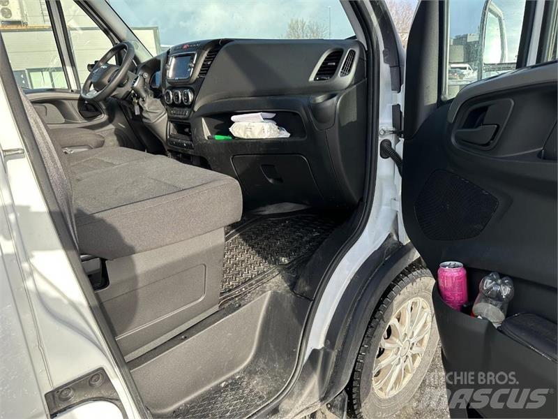 Iveco Daily 汽車