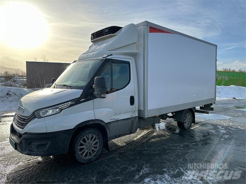Iveco Daily 汽車
