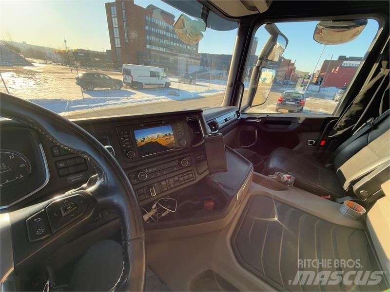 Scania R500 起重機卡車