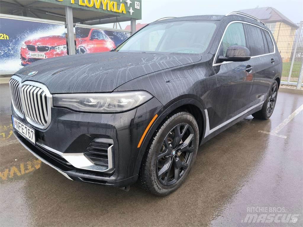 BMW  汽車
