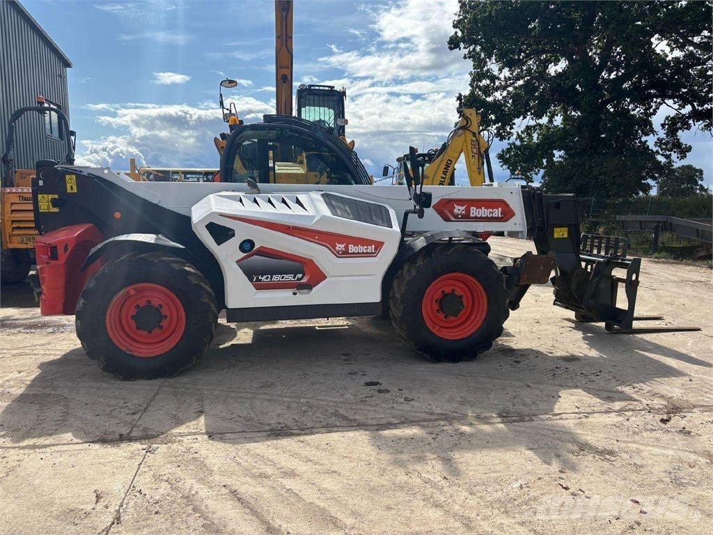 Bobcat T40.180SLP 伸縮臂操作車
