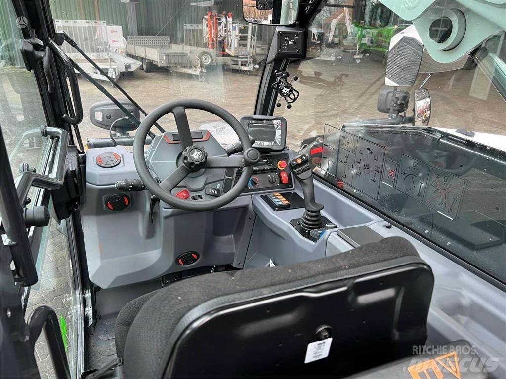 Bobcat TL40.180 伸縮臂操作車