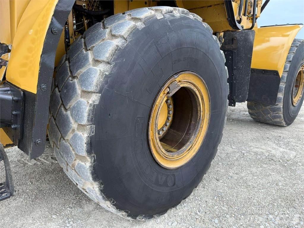 CAT 972 K 輪胎式裝載機