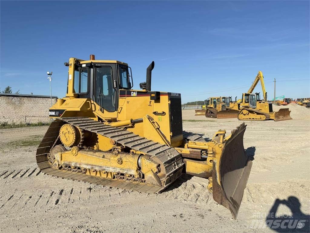 CAT D6M LGP 履帶推土機