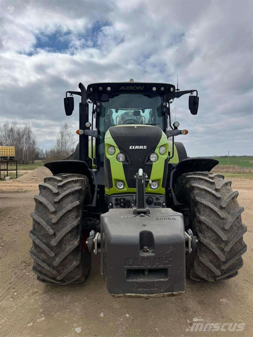 CLAAS Axion 870 曳引機