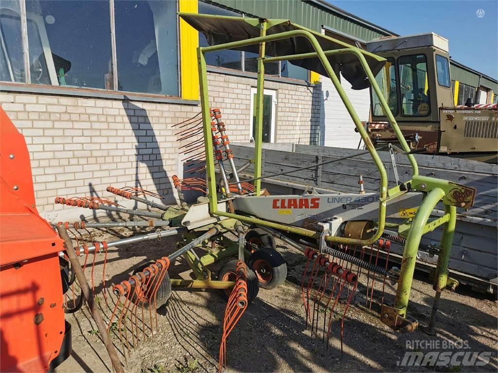 CLAAS Liner 430s 耙與翻草機