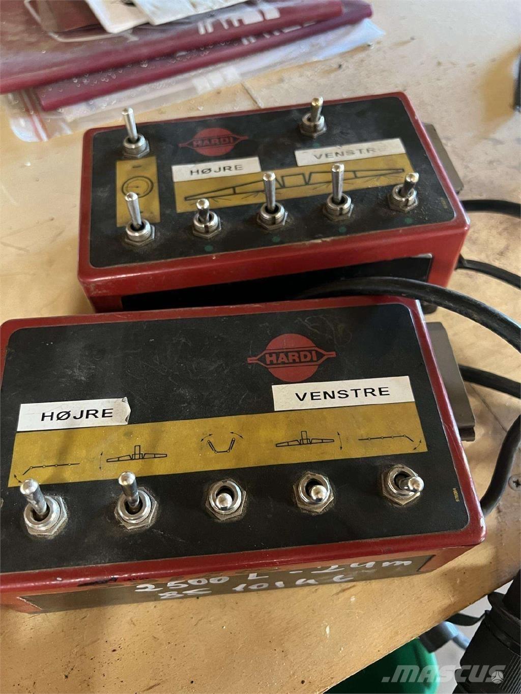 Hardi 24 metrai 自走式噴霧機