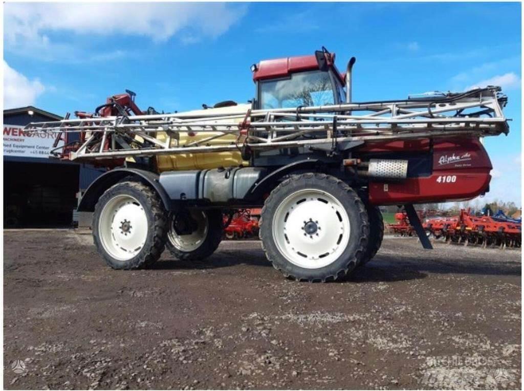 Hardi Alpha 自走式噴霧機