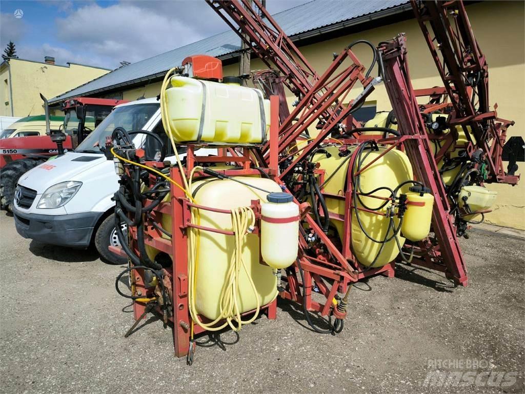 Hardi LX 800 自走式噴霧機