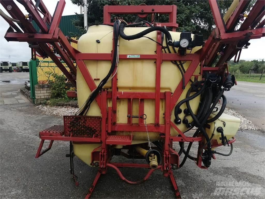 Hardi Mega 牽引式噴霧機