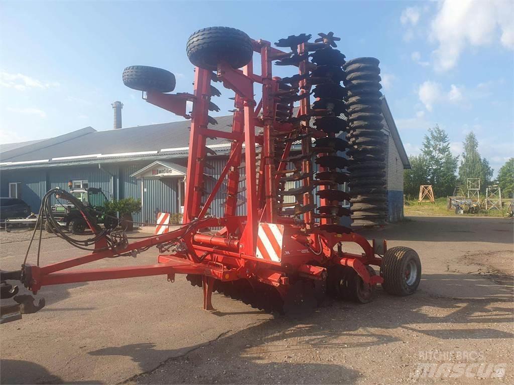 Horsch Joker 8RT 田間拖曳