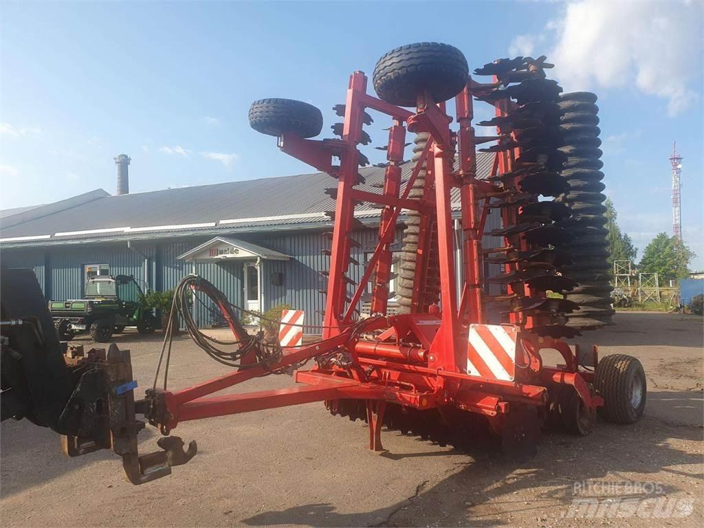 Horsch Joker 8RT 田間拖曳