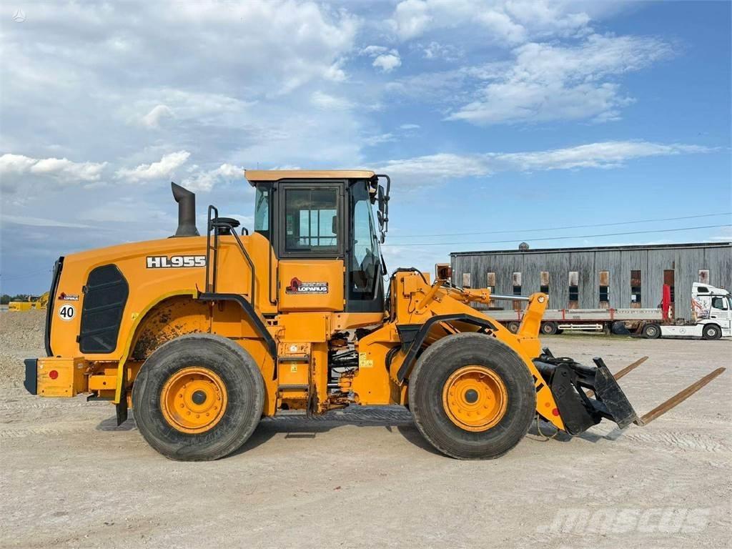 Hyundai HL 955 輪胎式裝載機