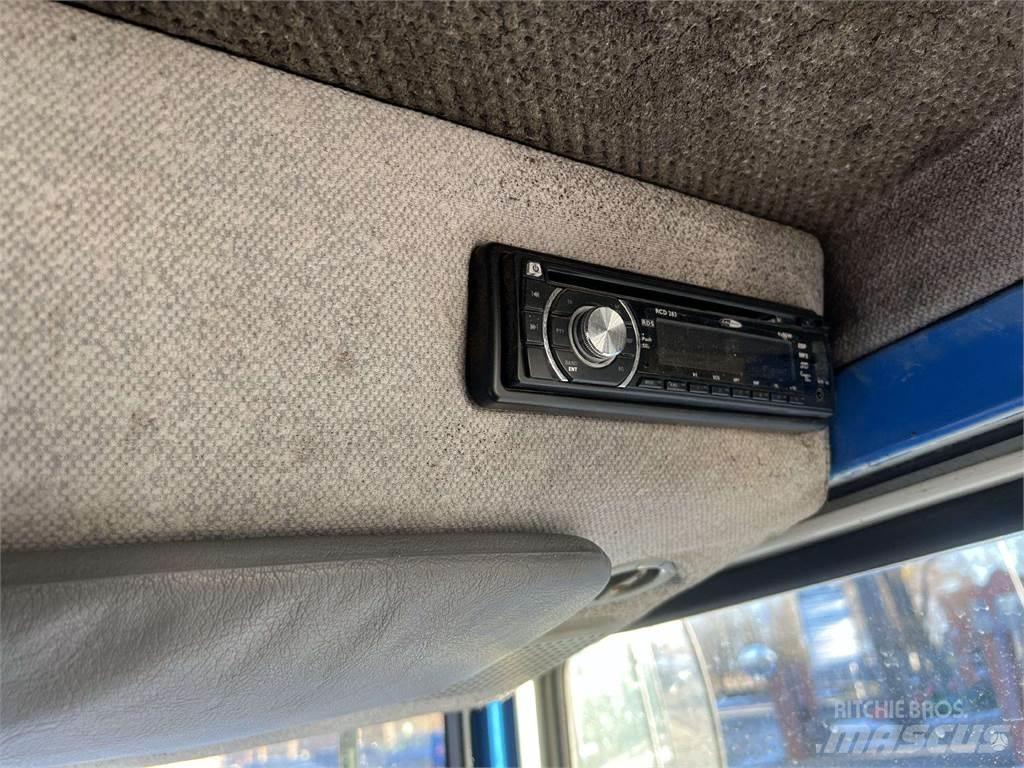 Iseki 325 曳引機