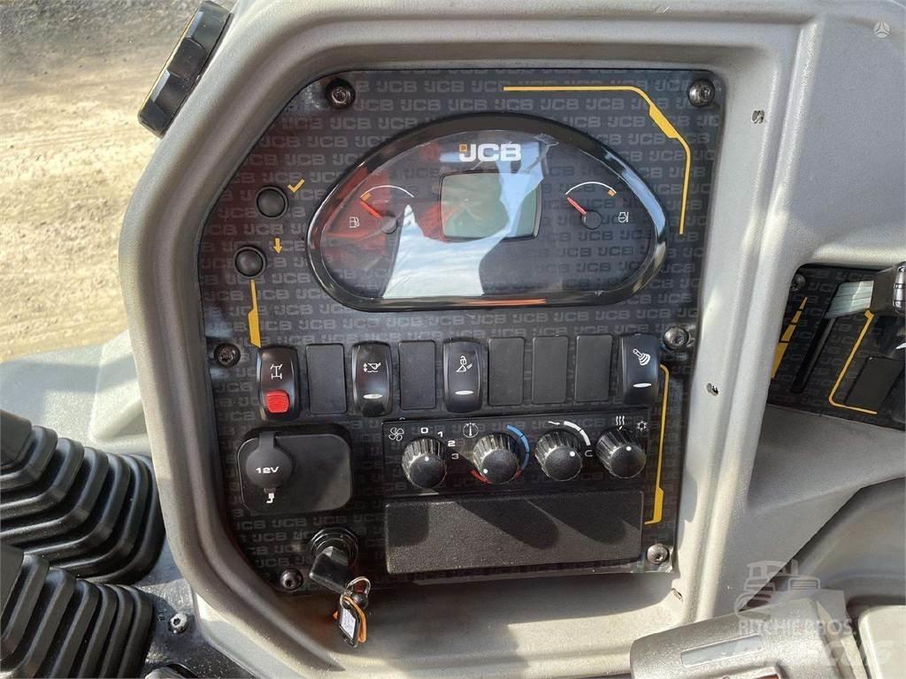 JCB 3CX Compact 反鏟裝載機