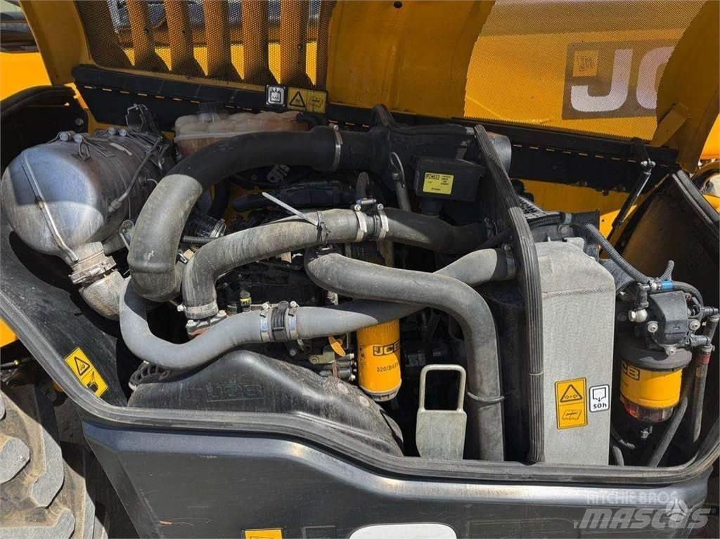 JCB 535-95 伸縮臂操作車