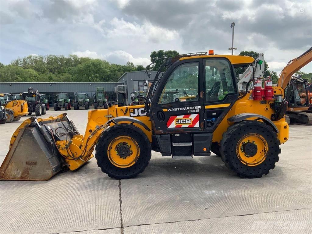 JCB 560-80 伸縮臂操作車