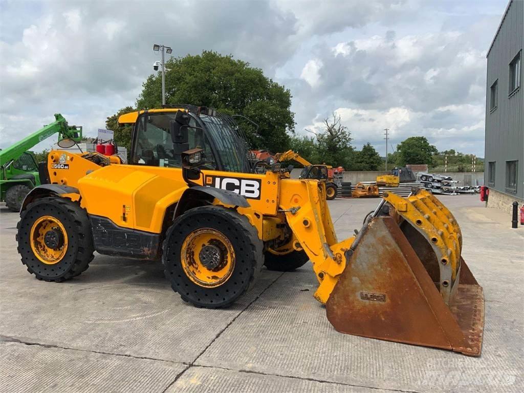 JCB 560-80 伸縮臂操作車