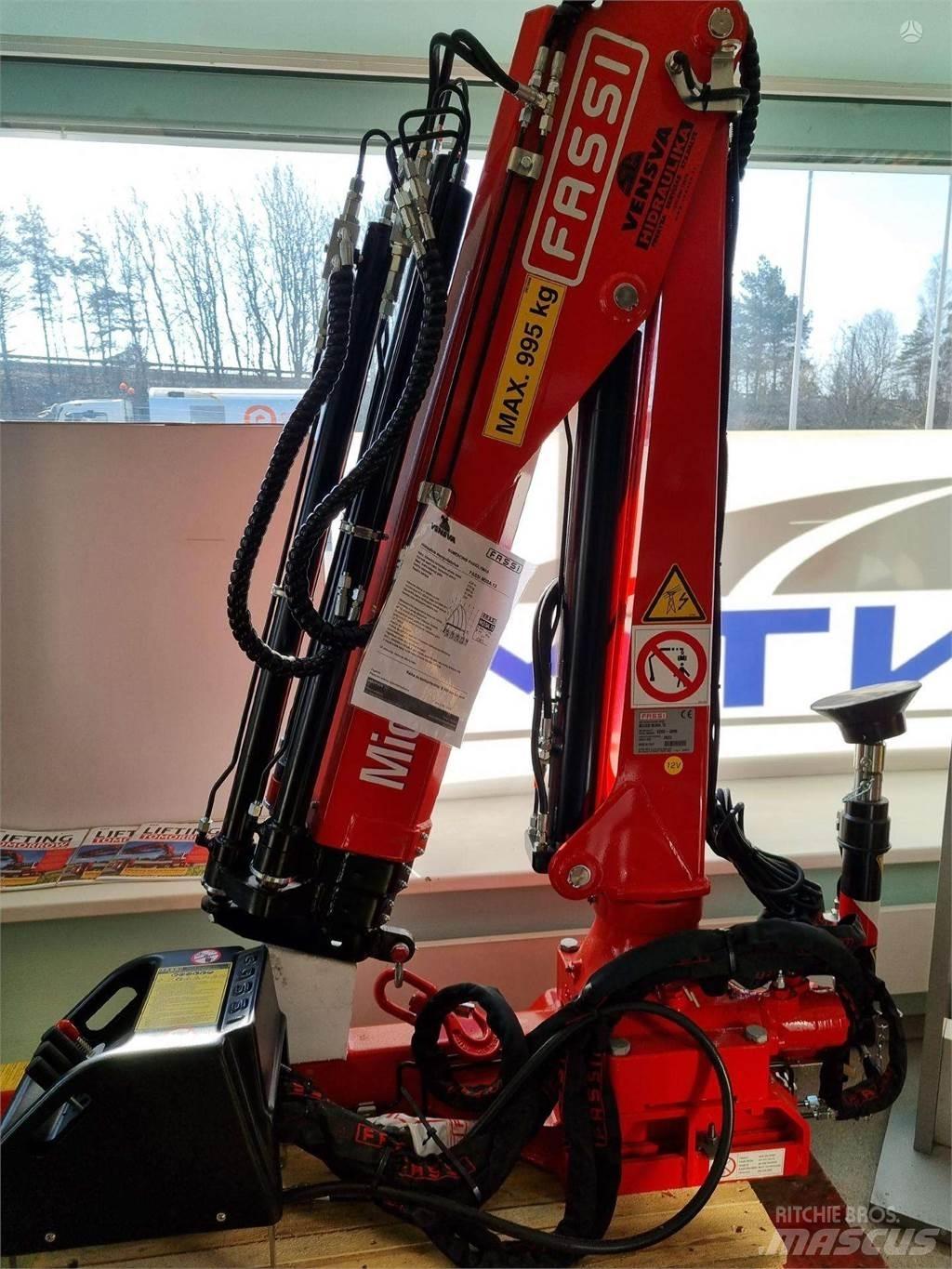 -Kita- FASSI Micro 越野起重機
