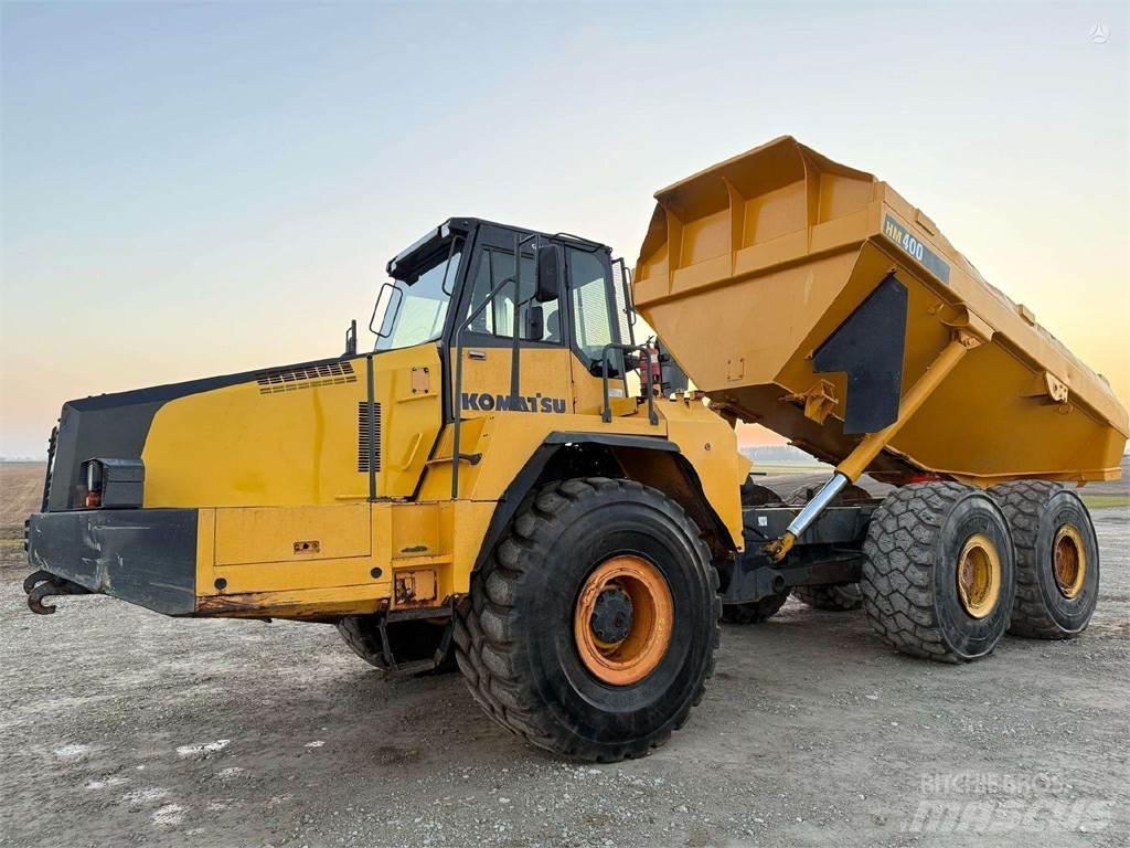 Komatsu HM 400-2 鉸接式起吊車
