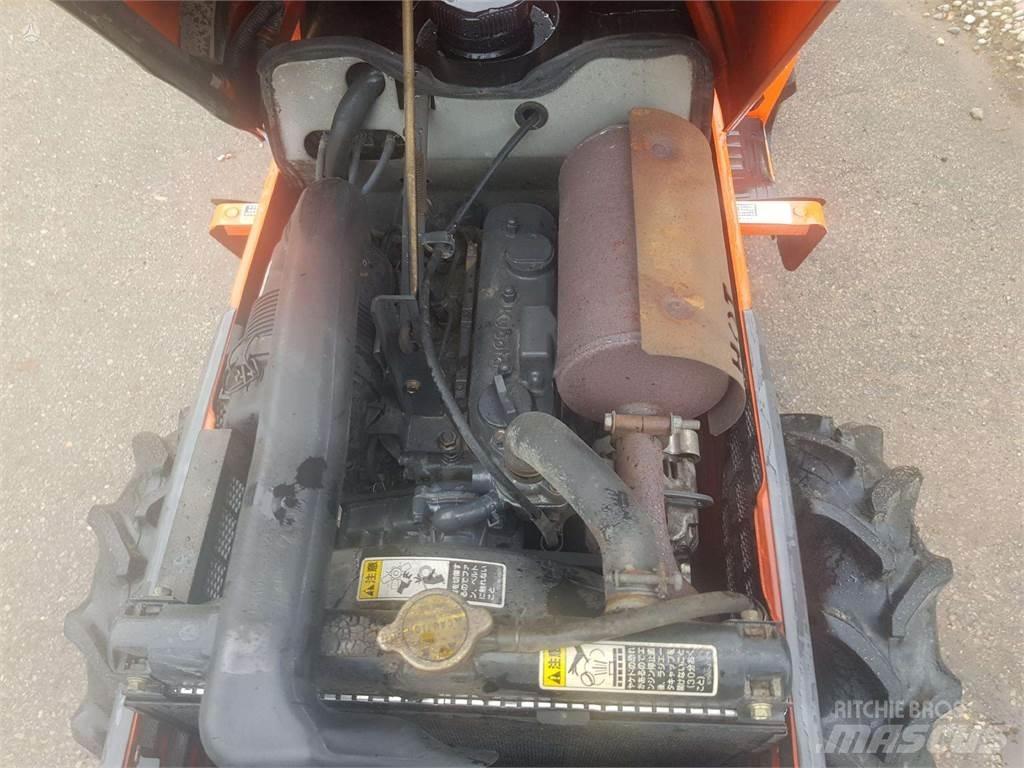 Kubota GB 18 曳引機