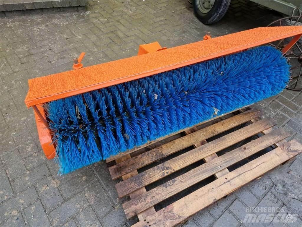 Kubota L245dt 曳引機