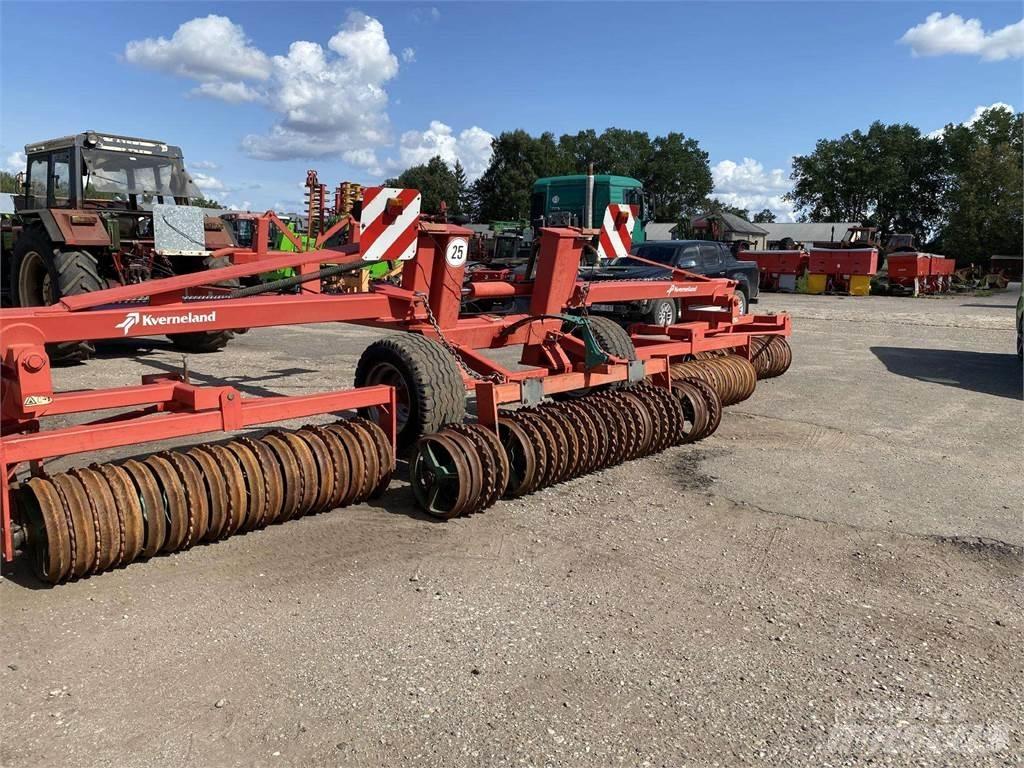 Kverneland 920 其他農業機械