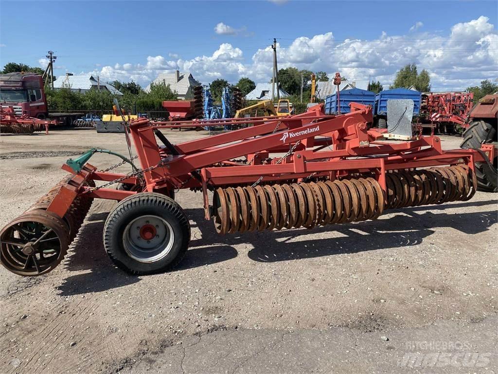 Kverneland 920 其他農業機械