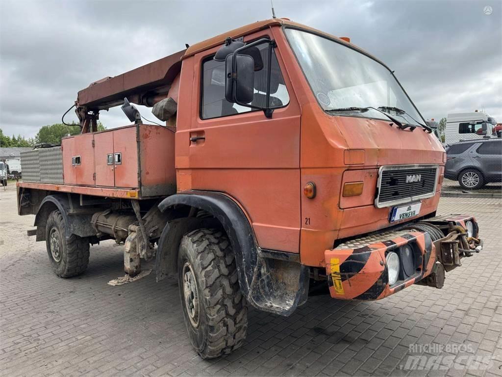 MAN 9.150 4x4 14m. 其他貨車