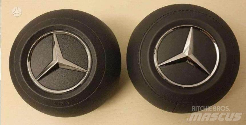 Mercedes-Benz  其他