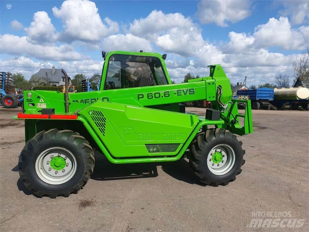 Merlo P60.6 EVS 前端裝載機和挖掘機