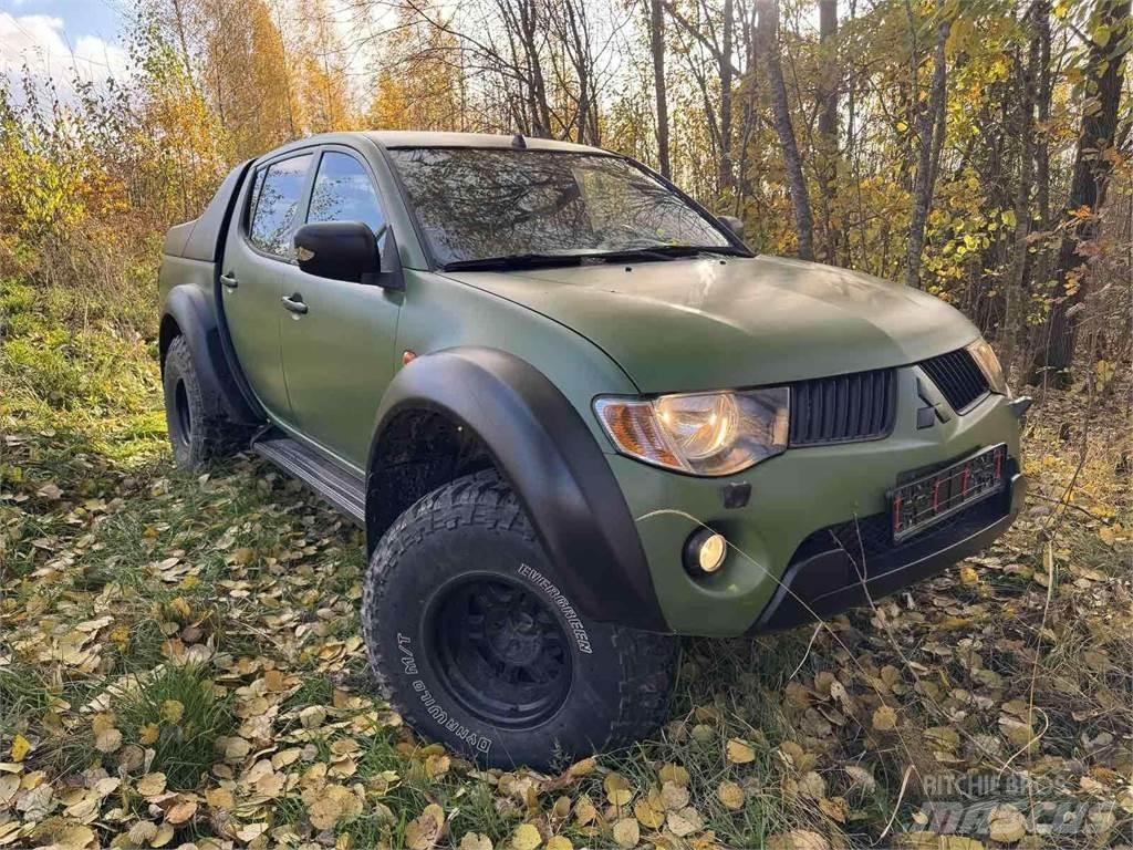 Mitsubishi  汽車