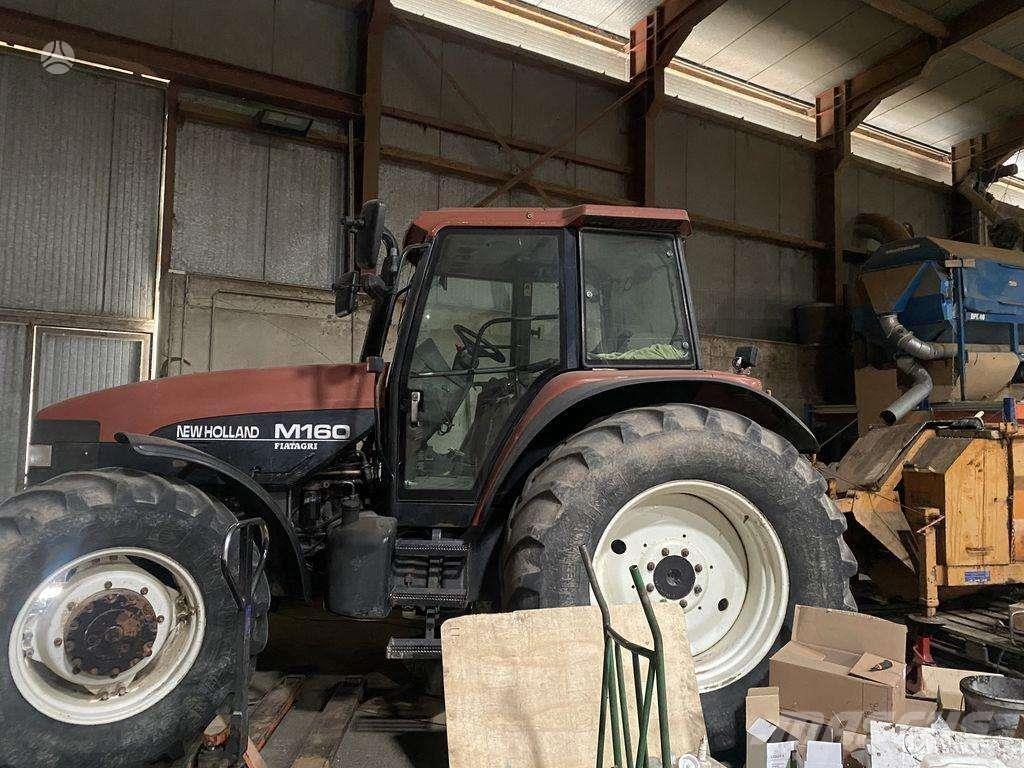 New Holland M160 其他農業機械