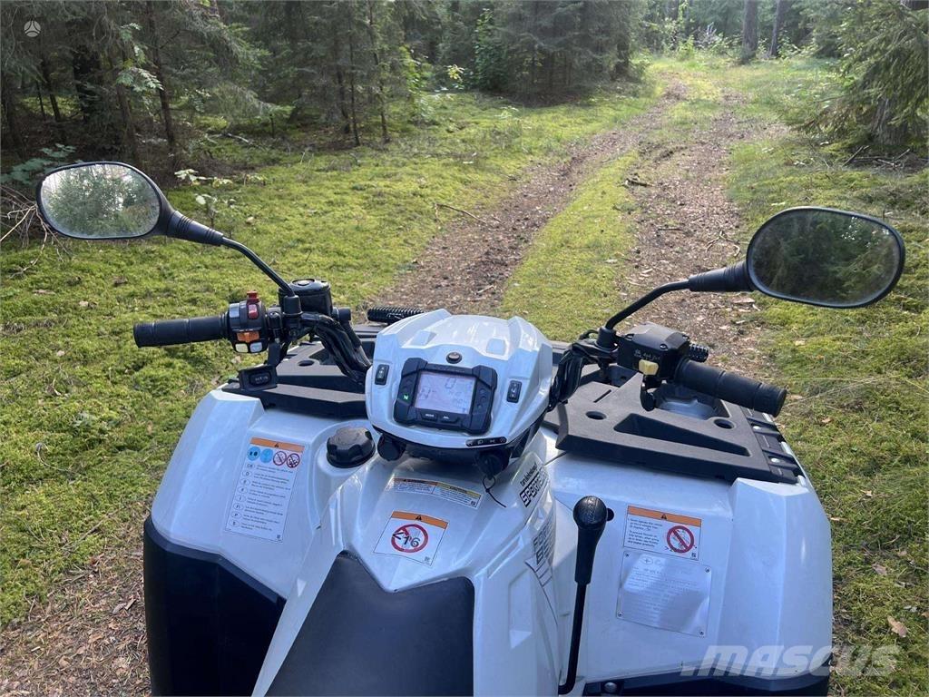 Polaris  全地形車
