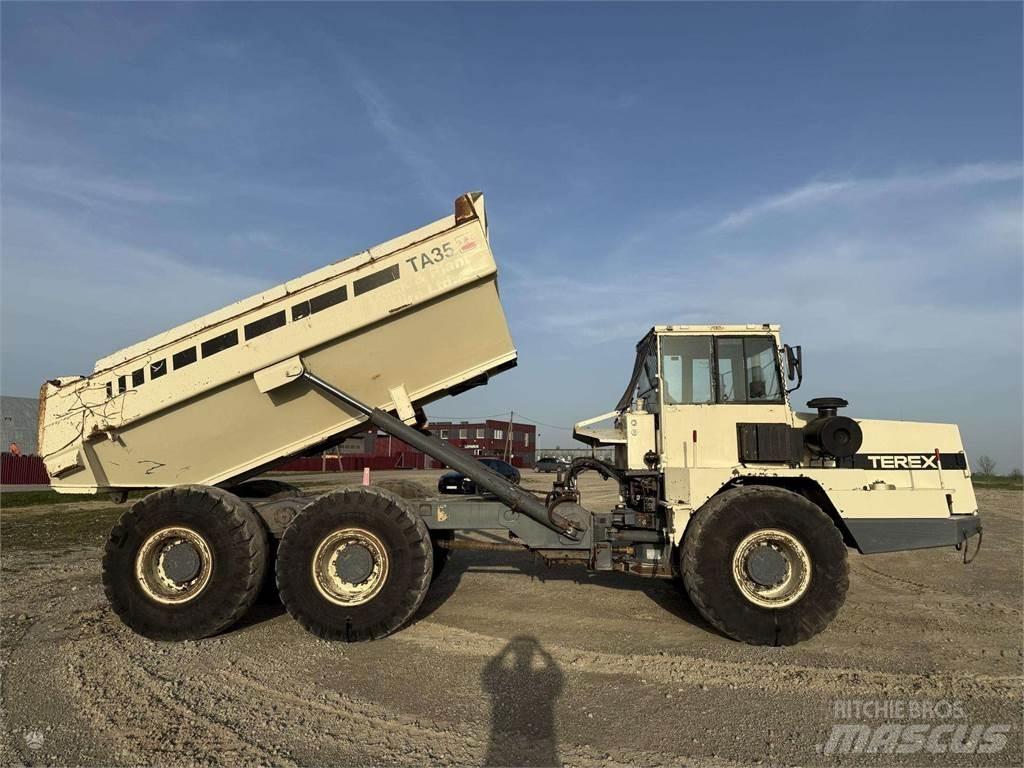 Terex TA 25 鉸接式起吊車