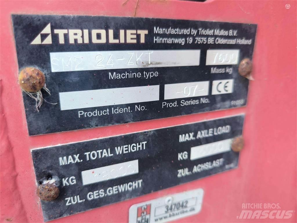 Trioliet sm2-24 混合餵料機