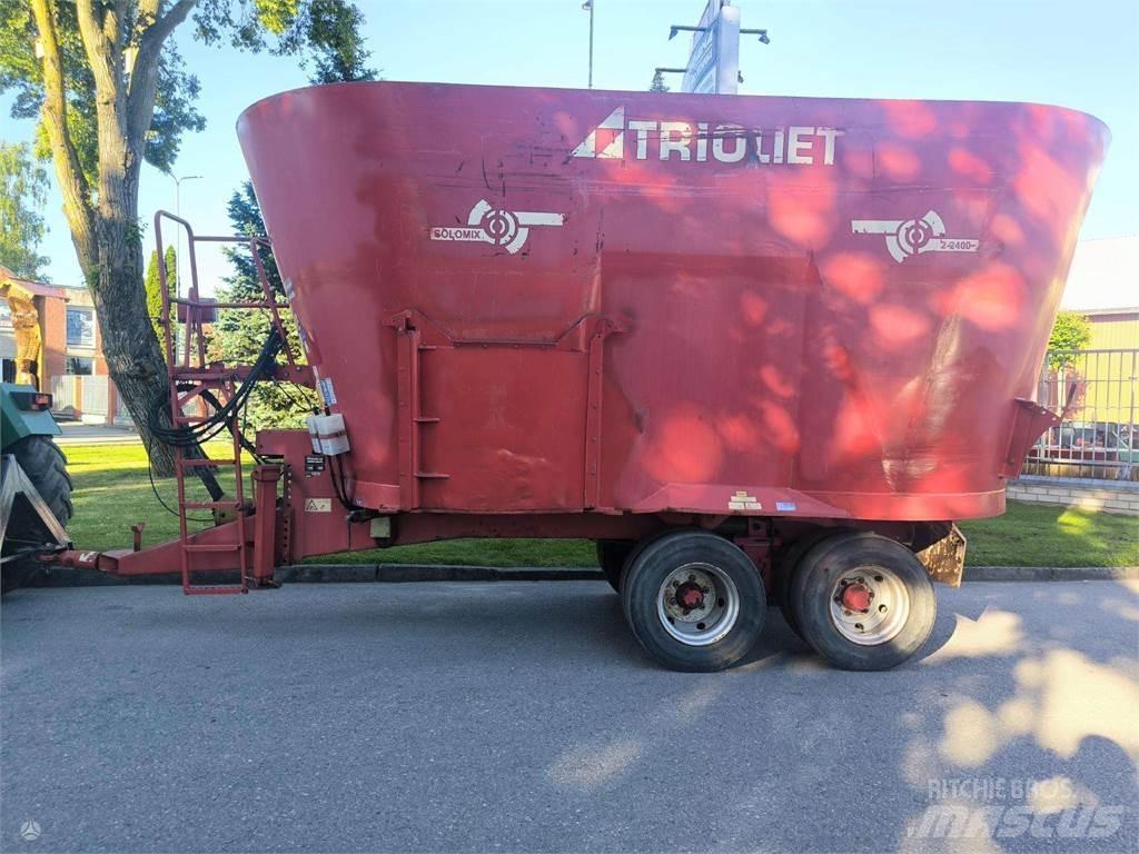Trioliet sm2-24 混合餵料機