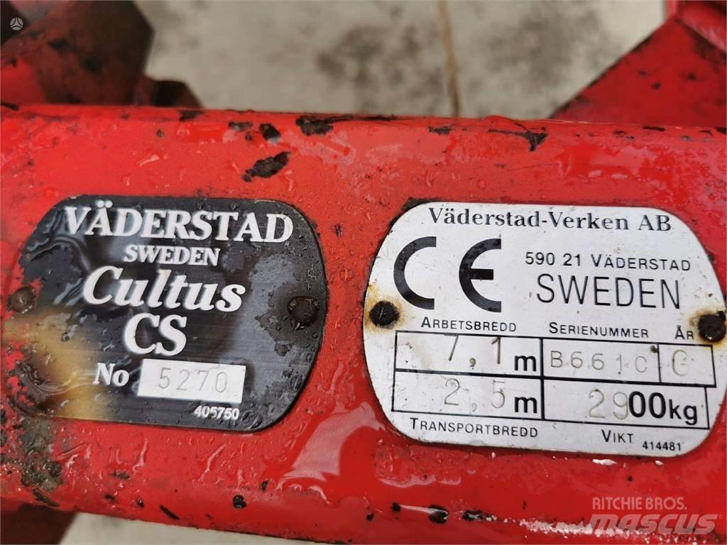 Väderstad Cultus 田間拖曳