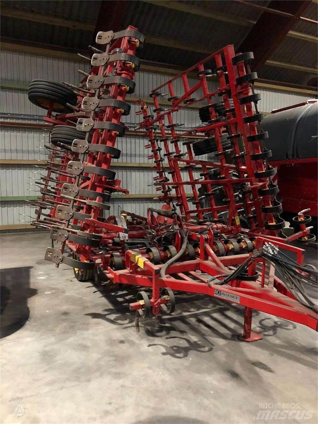 Väderstad NZA800 中耕管理機