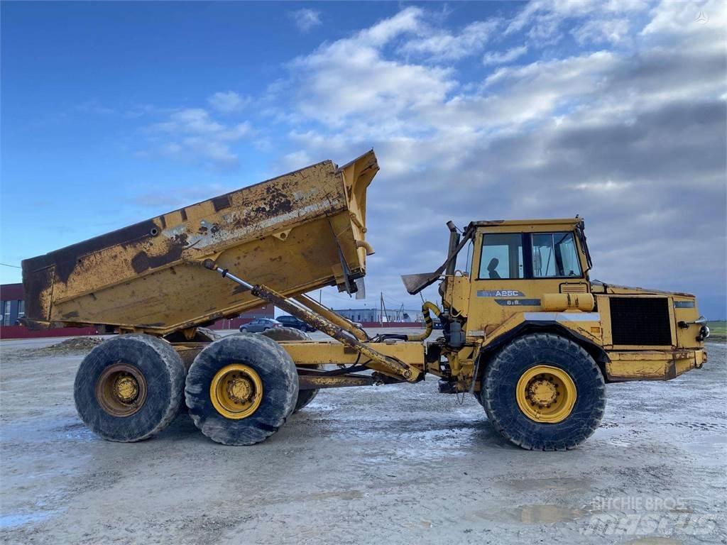 Volvo A25C , Nr.4 鉸接式起吊車