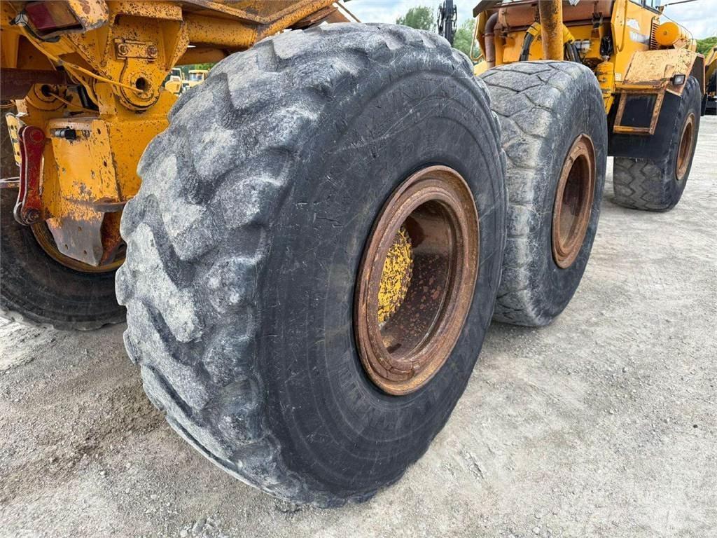Volvo A25C, Nr. 5 鉸接式起吊車