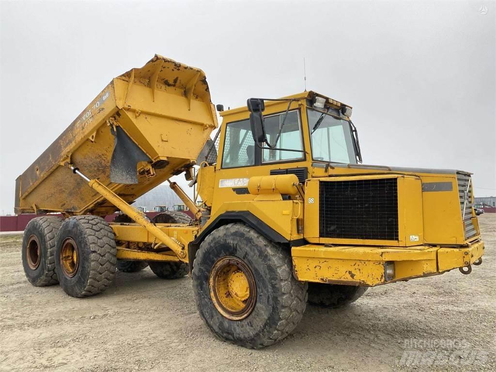 Volvo A25C , Nr.6 鉸接式起吊車