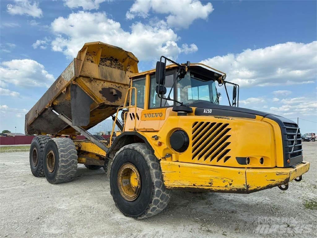 Volvo A25D 鉸接式起吊車