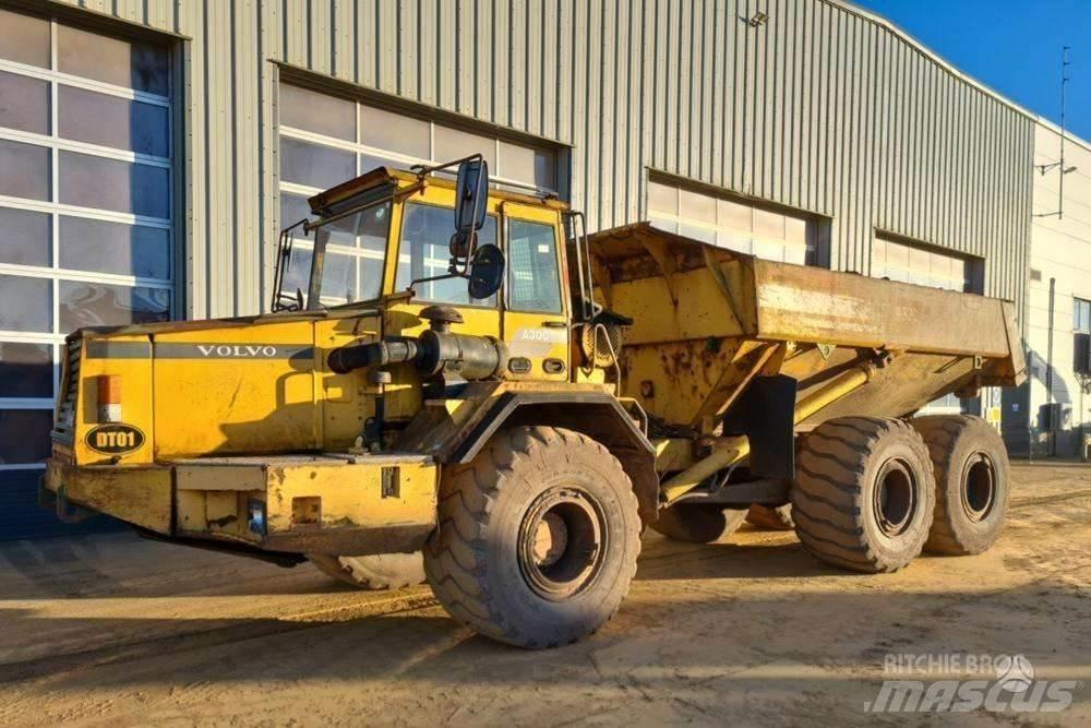 Volvo A30C 鉸接式起吊車