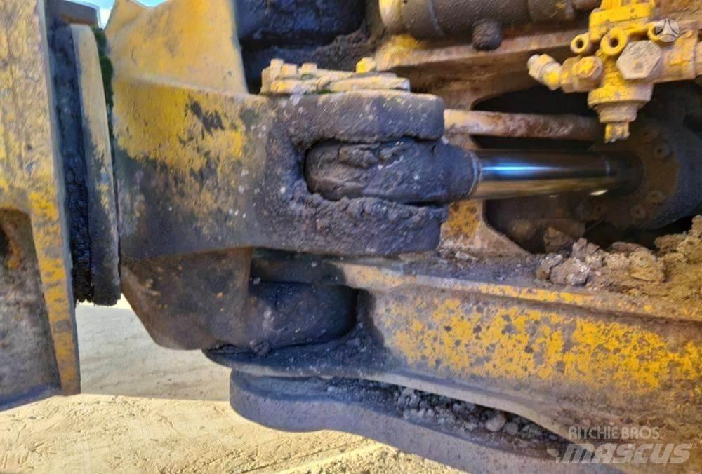 Volvo A30C 鉸接式起吊車