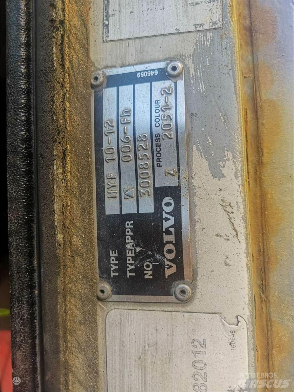 Volvo F12 其他貨車